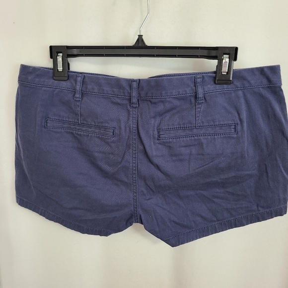 (538) Express Woman's High-Waisted Shorts, Size: 8 Color: Blue - Picture 9 of 13